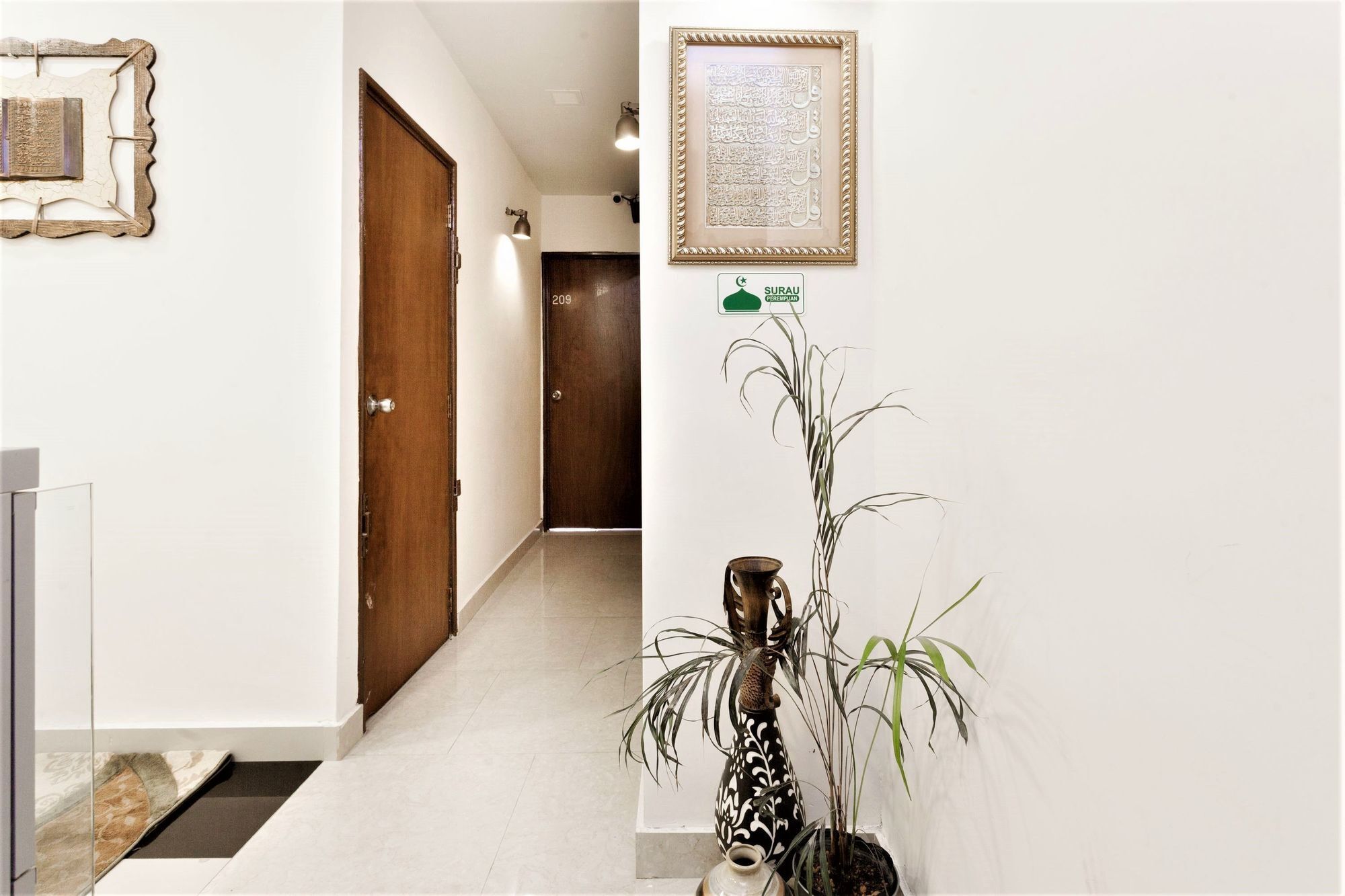 Zen Rooms Basic Bukit Bintang Kuala Lumpur Exterior photo